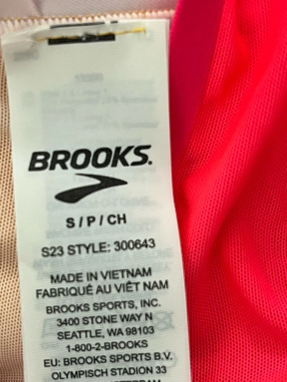Brooks Yellow and Pink Run Sports Bra Women’s Small Drive Plunge Run Bra 2.0